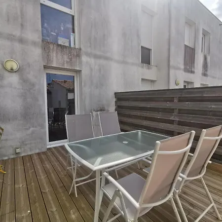 Angoulins, 1 Piece, 2 Personnes - Fr-1-535-46 * Angoulins-sur-Mer